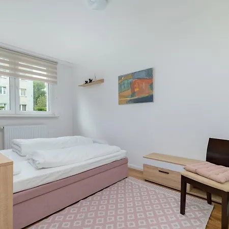 Grazyny Modern By Bookinghost * Stettin