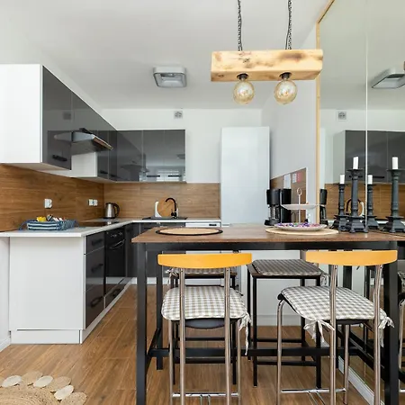 Apartment Grazyny Modern By Bookinghost