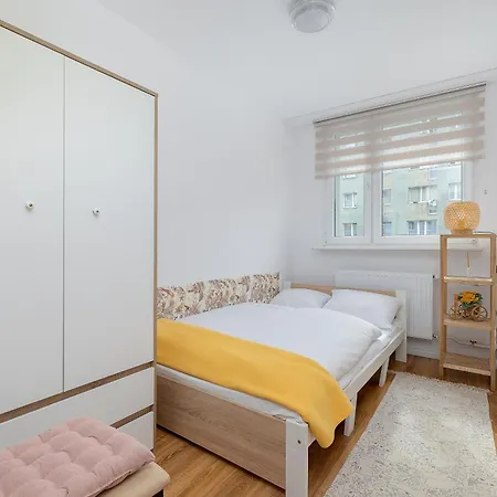 Grazyny Modern By Bookinghost Apartment *