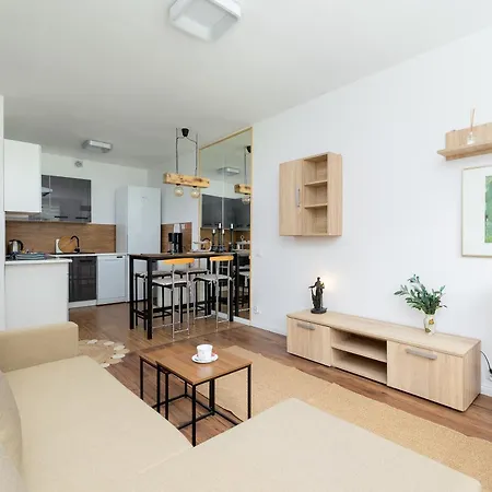 Grazyny Modern By Bookinghost Apartment